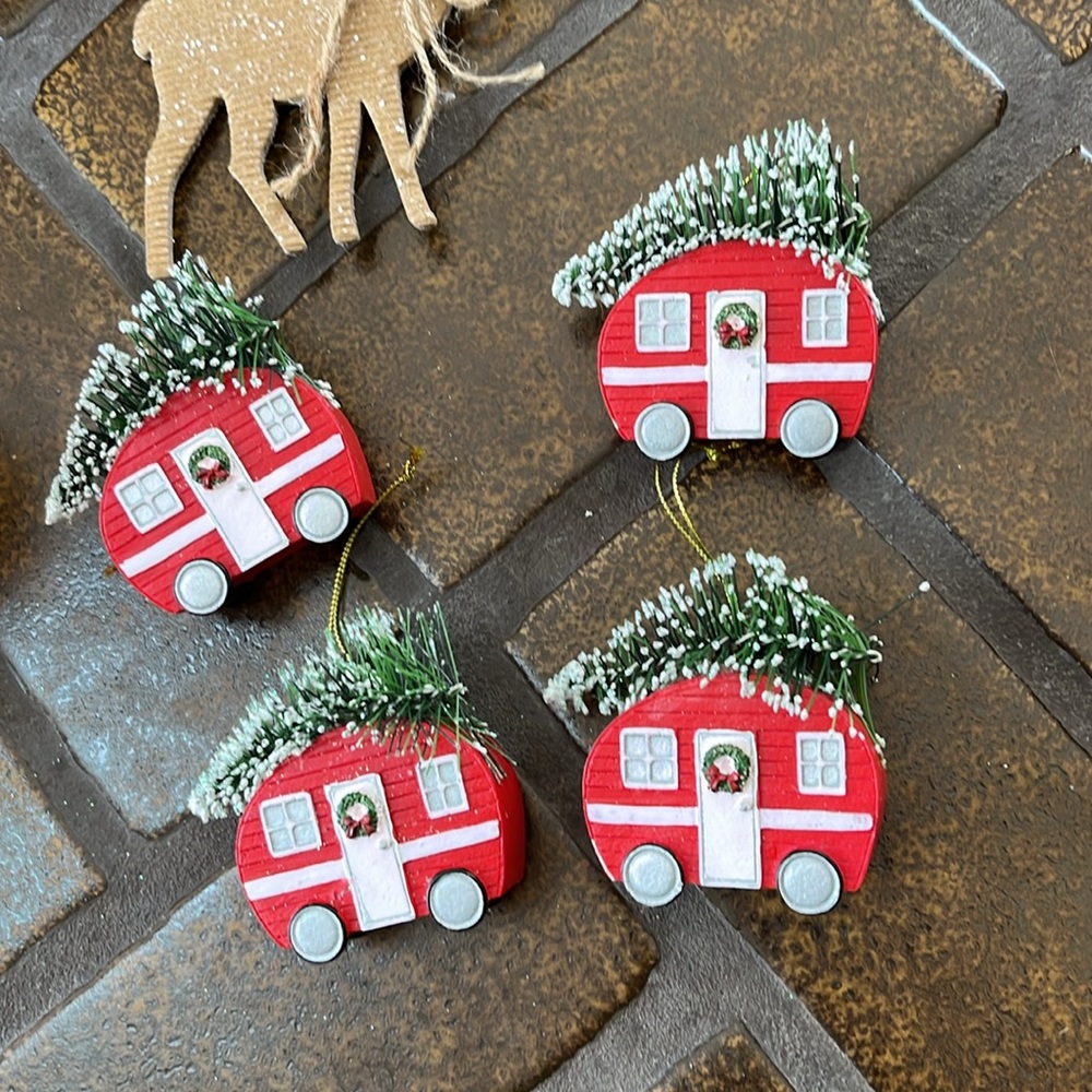35 Piece Lot of Random Christmas Tree Ornaments - Picture 2 of 11